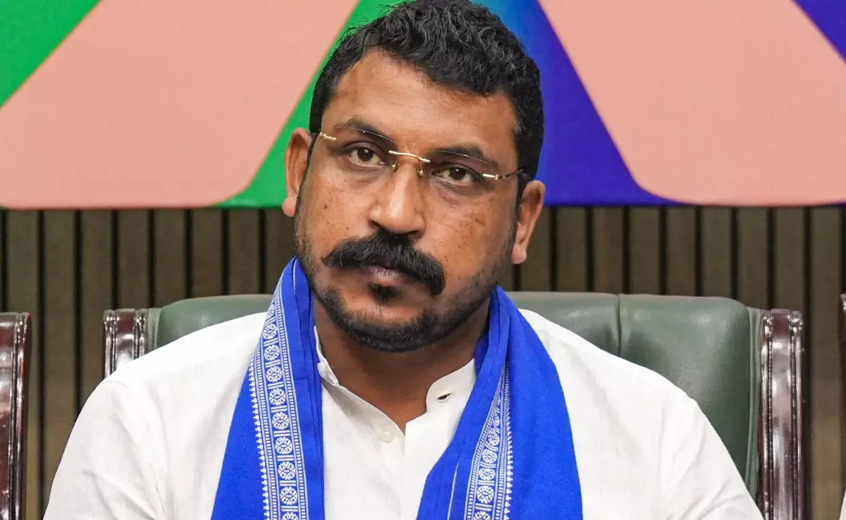 भाजपा से डरने की जरूरत नहीं : सांसद चंद्रशेखर भाजपा से डरने की जरूरत नहीं : सांसद चंद्रशेखर