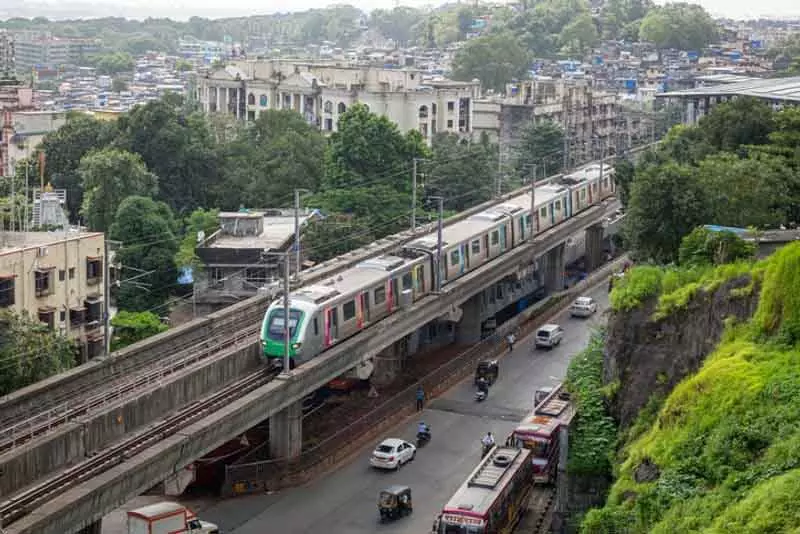 Delhi मेट्रो ने 2025 में 235.8 करोड़ यात्री यात्राएँ दर्ज कीं Delhi मेट्रो ने 2025 में 235.8 करोड़ यात्री यात्राएँ दर्ज कीं