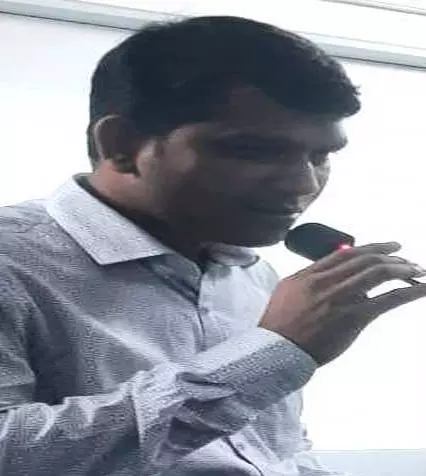 दृष्टिबाधित शोध छात्र ने दिया पीएचडी वायवा, रचा इतिहास दृष्टिबाधित शोध छात्र ने दिया पीएचडी वायवा, रचा इतिहास