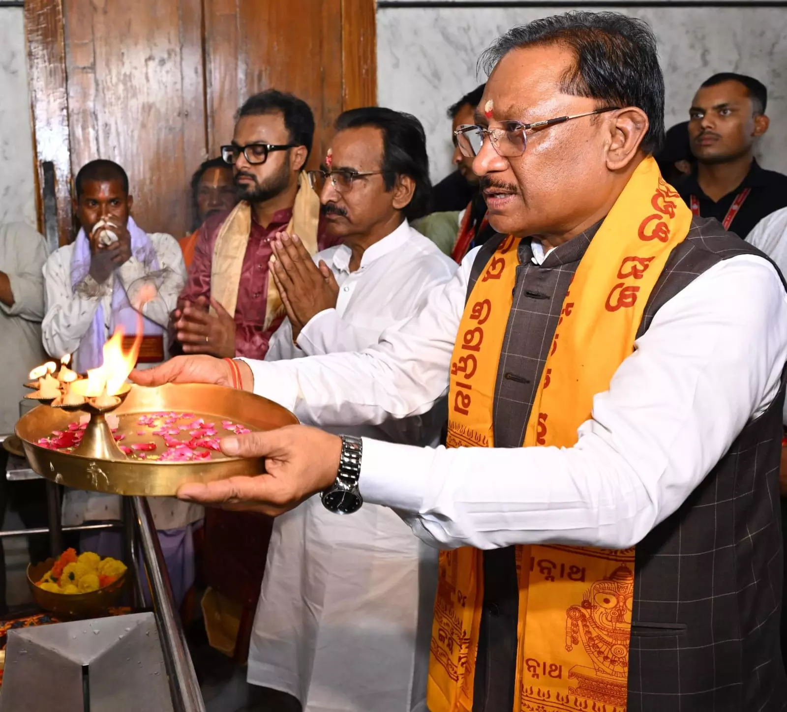 CM विष्णुदेव साय ने जगन्नाथ मंदिर में की पूजा-अर्चना CM विष्णुदेव साय ने जगन्नाथ मंदिर में की पूजा-अर्चना
