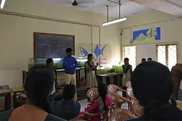 विशेषज्ञों की राय, निजी कॉलेजों के छात्रों को CMRG से वंचित न करें विशेषज्ञों की राय, निजी कॉलेजों के छात्रों को CMRG से वंचित न करें