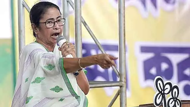 चुनाव की घोषणा के कुछ ही घंटों के भीतर बंगाल के लिए नए मुख्य सचिव की नियुक्ति: TMC ने खड़ा किया विवाद चुनाव की घोषणा के कुछ ही घंटों के भीतर बंगाल के लिए नए मुख्य सचिव की नियुक्ति: TMC ने खड़ा किया विवाद