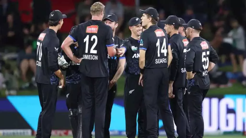 SA ने पहले T20 में कीवी टीम को हराया SA ने पहले T20 में कीवी टीम को हराया