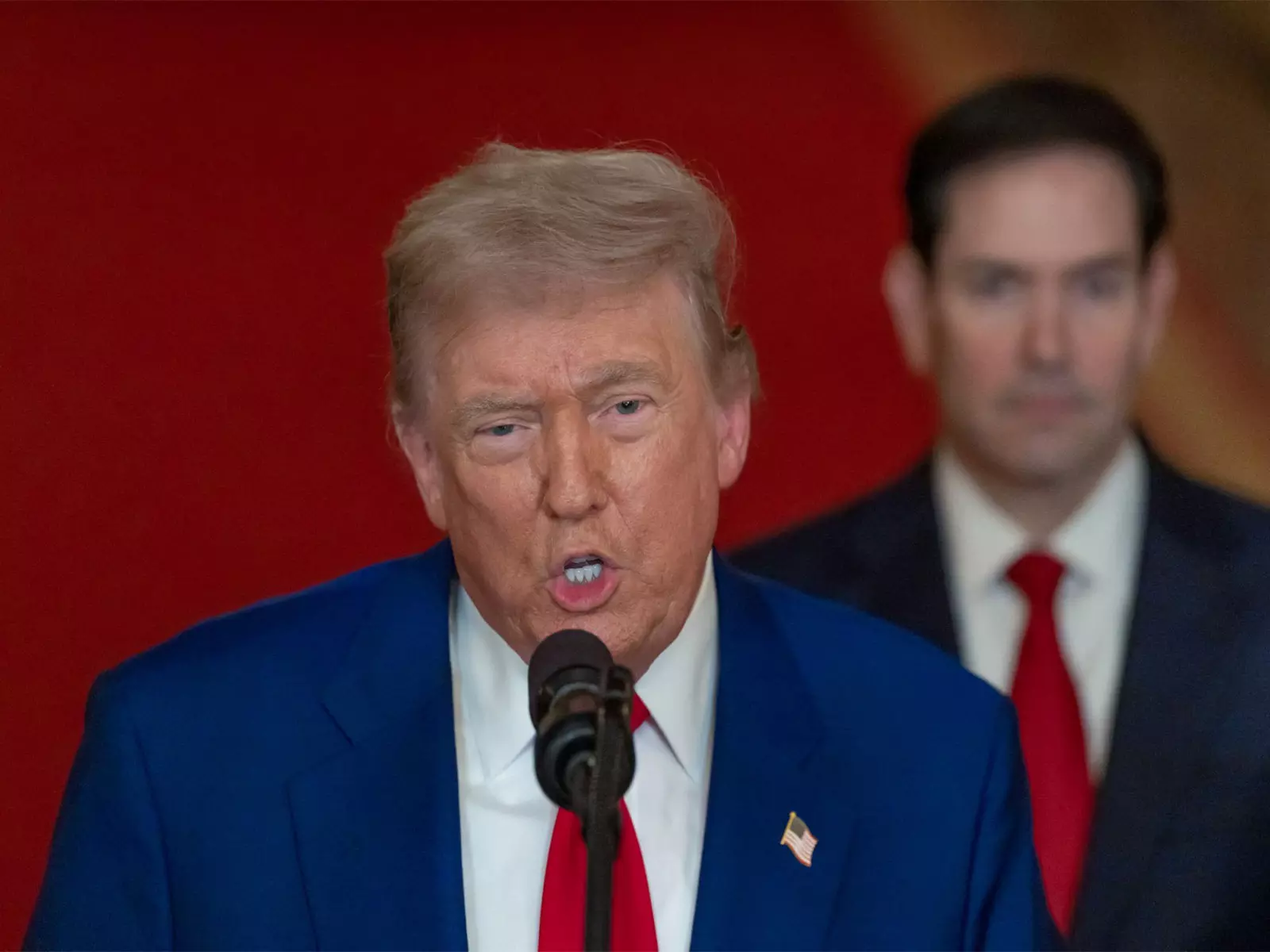 अगर हम अभी चले गए, तो ईरान को दोबारा बनने में 10 साल लगेंगे: Trump अगर हम अभी चले गए, तो ईरान को दोबारा बनने में 10 साल लगेंगे: Trump