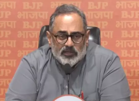केरल चुनाव: भाजपा ने जारी की 47 उम्मीदवारों की पहली सूची, नेमोम से राजीव चंद्रशेखर को बनाया प्रत्याशी केरल चुनाव: भाजपा ने जारी की 47 उम्मीदवारों की पहली सूची, नेमोम से राजीव चंद्रशेखर को बनाया प्रत्याशी
