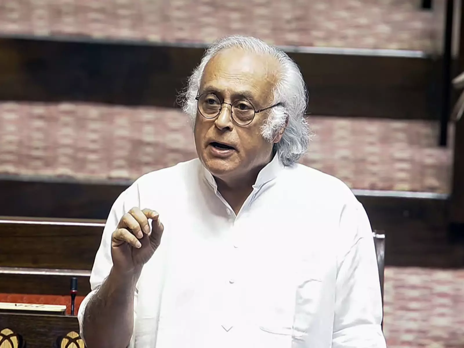 Jairam Ramesh ने BRICS मुद्दे पर PM मोदी की चुप्पी पर सवाल उठाया Jairam Ramesh ने BRICS मुद्दे पर PM मोदी की चुप्पी पर सवाल उठाया