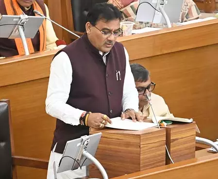 त्रिपुरा के वित्त मंत्री ने 34,212 करोड़ रुपये का टैक्स-फ्री बजट पेश किया त्रिपुरा के वित्त मंत्री ने 34,212 करोड़ रुपये का टैक्स-फ्री बजट पेश किया