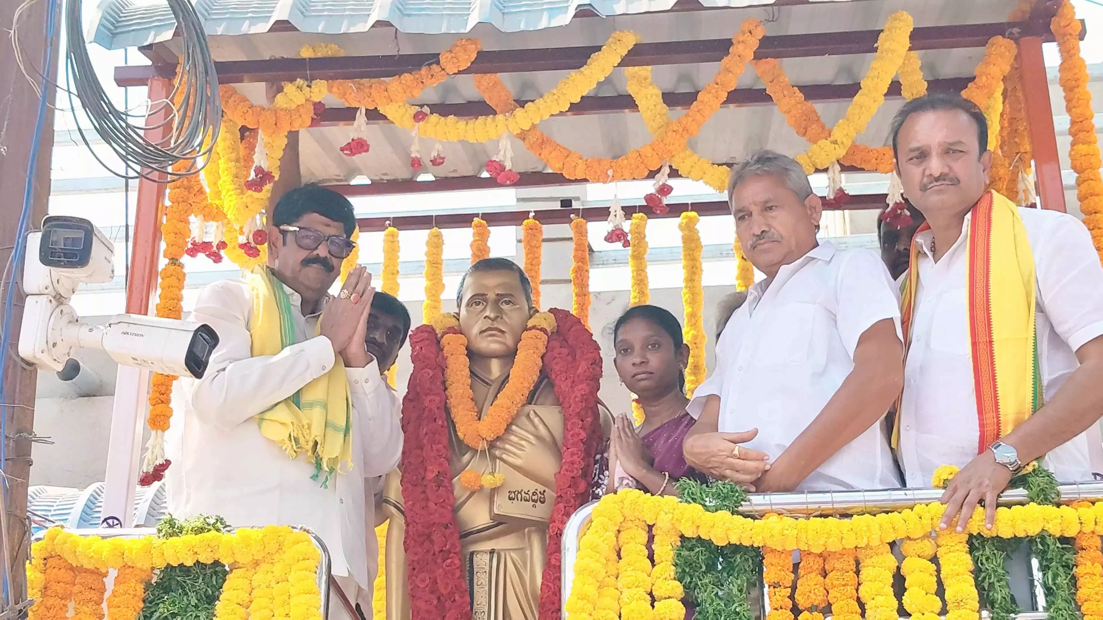 पोट्टी श्रीरामुलु जयंती: Nellore और प्रकाशम में श्रद्धांजलि और रैली पोट्टी श्रीरामुलु जयंती: Nellore और प्रकाशम में श्रद्धांजलि और रैली