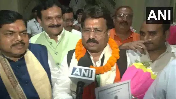 शिवेश कुमार ने राज्यसभा चुनाव जीत पर जताई खुशी, पीएम मोदी का धन्यवाद किया शिवेश कुमार ने राज्यसभा चुनाव जीत पर जताई खुशी, पीएम मोदी का धन्यवाद किया
