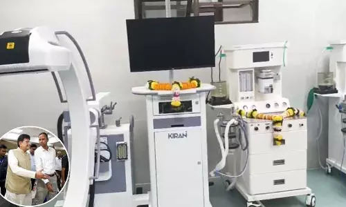 Union Minister ने कांदिवली के शताब्दी अस्पताल में उन्नत चिकित्सा उपकरणों का उद्घाटन किया Union Minister ने कांदिवली के शताब्दी अस्पताल में उन्नत चिकित्सा उपकरणों का उद्घाटन किया
