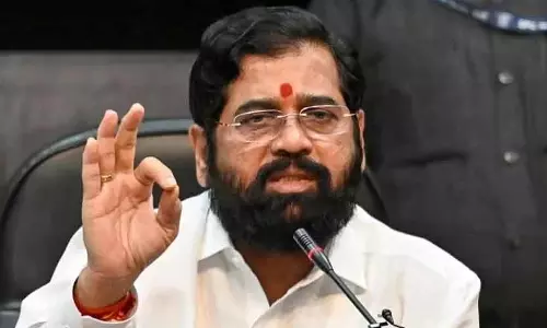 विपक्ष के नैरेटिव और प्रोपेगैंडा का मुकाबला करें: Eknath Shinde विपक्ष के नैरेटिव और प्रोपेगैंडा का मुकाबला करें: Eknath Shinde