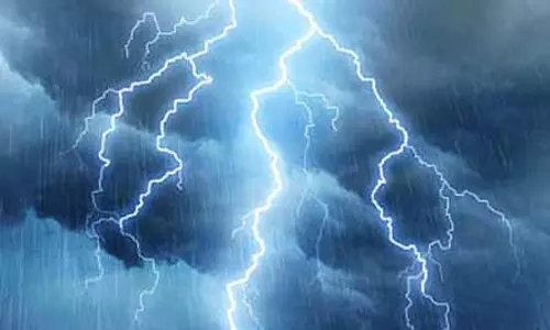 Odisha: अगले तीन घंटों में दो ज़िलों में बिजली कड़कने के साथ तूफ़ान की संभावना