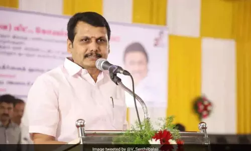 करूर भगदड़ मामले में CBI जांच के लिए सेंथिल बालाजी Delhi में करूर भगदड़ मामले में CBI जांच के लिए सेंथिल बालाजी Delhi में
