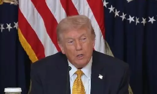 Trump ने कहा- ईरान की सेना तबाह, होर्मुज़ में मदद मांगी Trump ने कहा- ईरान की सेना तबाह, होर्मुज़ में मदद मांगी