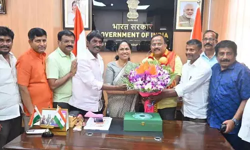 BJP का विकास उन लोगों से होता है जो पार्टी के प्रति वफ़ादार हैं: Shobha Karandlaje BJP का विकास उन लोगों से होता है जो पार्टी के प्रति वफ़ादार हैं: Shobha Karandlaje