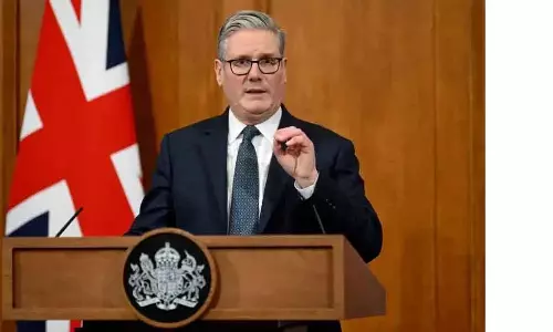 UK ‘व्यापक युद्ध’ में नहीं फंसेगा: स्टार्मर UK ‘व्यापक युद्ध’ में नहीं फंसेगा: स्टार्मर