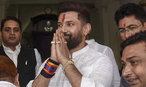 खाद्य प्रसंस्करण क्षेत्र के लिए LPG की कमी अब उतनी चिंता की बात नहीं: Chirag Paswan खाद्य प्रसंस्करण क्षेत्र के लिए LPG की कमी अब उतनी चिंता की बात नहीं: Chirag Paswan