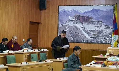 Himachal: निर्वासित तिब्बती संसद ने 340.74 करोड़ रुपये का बजट प्रस्तावित किया Himachal: निर्वासित तिब्बती संसद ने 340.74 करोड़ रुपये का बजट प्रस्तावित किया