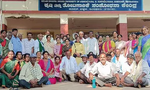 Karnataka : पुत्तूर में चिक्कबल्लापुर जिले का किसानों का दौरा