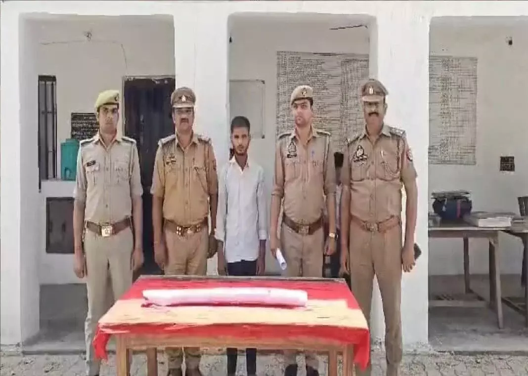 Amethi: घरेलू अपराध ने मचाई सनसनी, पति पत्नी हत्या केस में आरोपी Amethi: घरेलू अपराध ने मचाई सनसनी, पति पत्नी हत्या केस में आरोपी
