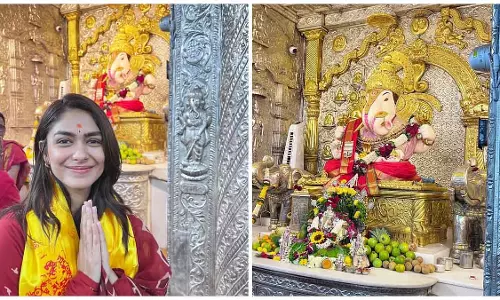 Mrunal Thakur ने पुणे में श्रीमंत दगडूशेठ हलवाई गणपति मंदिर के दर्शन किए Mrunal Thakur ने पुणे में श्रीमंत दगडूशेठ हलवाई गणपति मंदिर के दर्शन किए