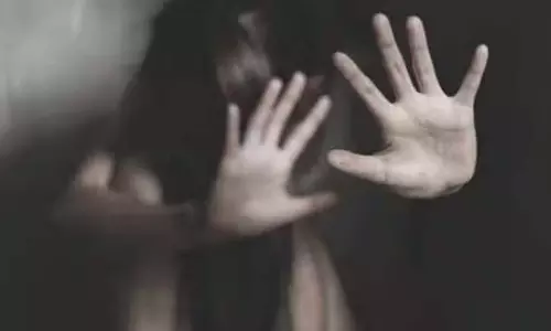 सामूहिक दुष्कर्म, मजदूर महिला को स्थानीय युवकों ने बनाया निशाना