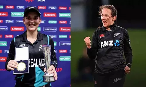 Amelia Kerr ने T20 में सबसे तेज़ 1000 रन और 100 विकेट लेकर इतिहास रचा Amelia Kerr ने T20 में सबसे तेज़ 1000 रन और 100 विकेट लेकर इतिहास रचा