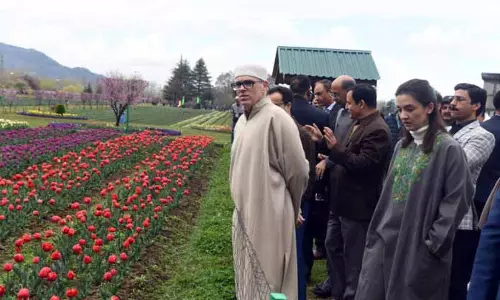 CM ने ट्यूलिप गार्डन का उद्घाटन किया, पर्यटन सीज़न की शुरुआत का संकेत दिया