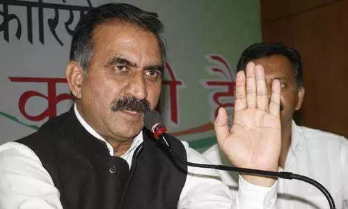Himachal के सलाहकारों और अध्यक्षों के वेतन में कटौती और पद वापस लिए गए