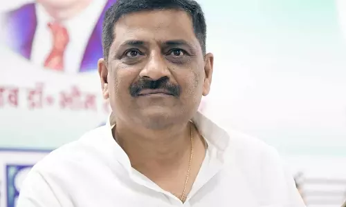 JD U सांसद संजय झा ने बिहार राज्यसभा चुनाव की सभी पाँच सीटों पर NDA की जीत का किया स्वागत JD U सांसद संजय झा ने बिहार राज्यसभा चुनाव की सभी पाँच सीटों पर NDA की जीत का किया स्वागत