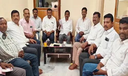 सरकार Gattuppal के विकास के लिए फंड आवंटित करने में विफल रही सरकार Gattuppal के विकास के लिए फंड आवंटित करने में विफल रही