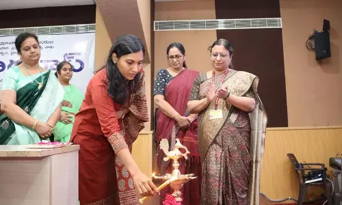 PIB ने AI दौर में फैक्ट-चेकिंग पर दिया जोर PIB ने AI दौर में फैक्ट-चेकिंग पर दिया जोर