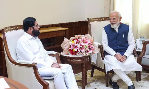 Eknath Shinde ने नरेंद्र मोदी से की अहम बातचीत Eknath Shinde ने नरेंद्र मोदी से की अहम बातचीत