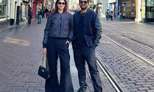 Allu Arjun और अल्लू स्नेहा रेड्डी की बैंकॉक वीकेंड ट्रिप वायरल