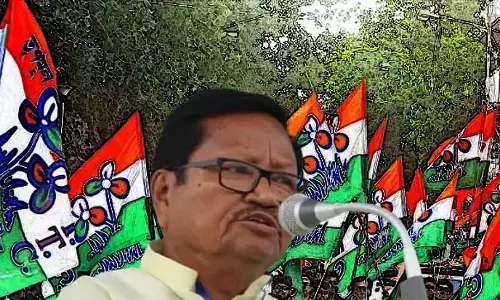 Recruitment scandal के बीच पिता परेश को मिला तृणमूल का टिकट Recruitment scandal के बीच पिता परेश को मिला तृणमूल का टिकट