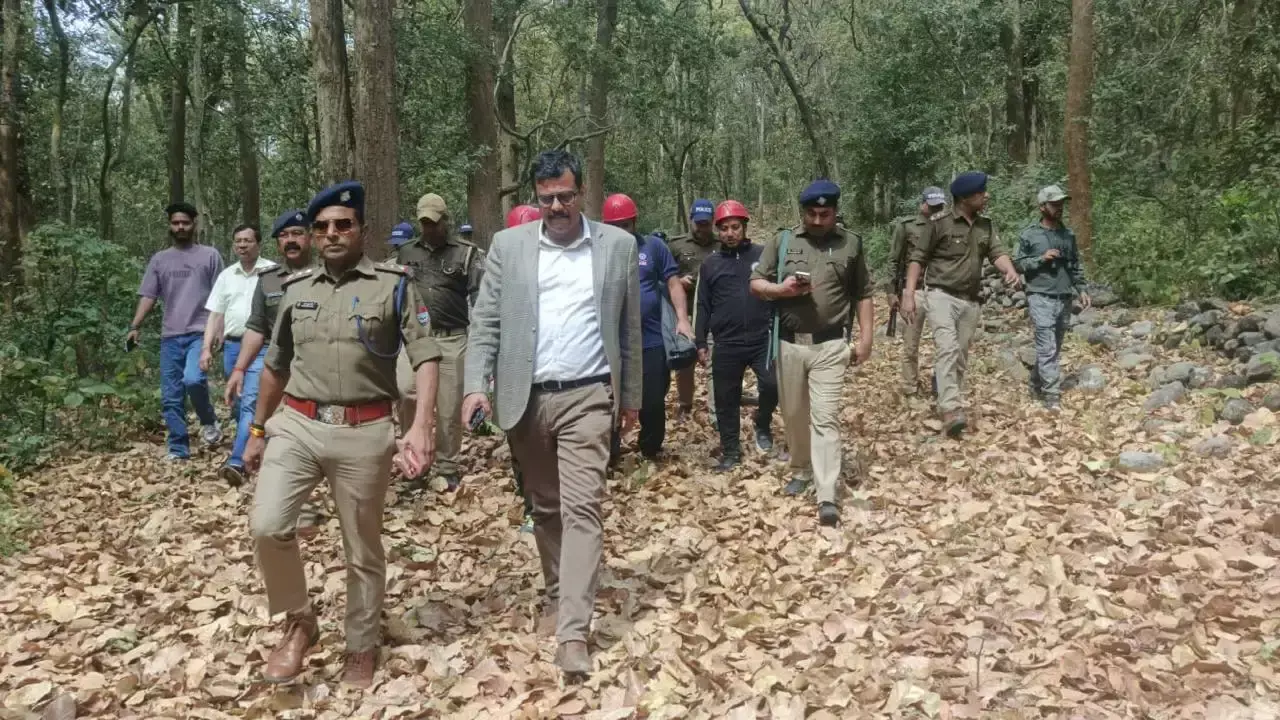 Dehradun: माॅक ड्रिल में दक्षता का परिचय, सैनिकों ने दिखाया बेहतरीन तालमेल Dehradun: माॅक ड्रिल में दक्षता का परिचय, सैनिकों ने दिखाया बेहतरीन तालमेल