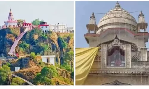 Kathua: कठुआ मंदिर में भक्तों के स्वागत की तैयारी Kathua: कठुआ मंदिर में भक्तों के स्वागत की तैयारी