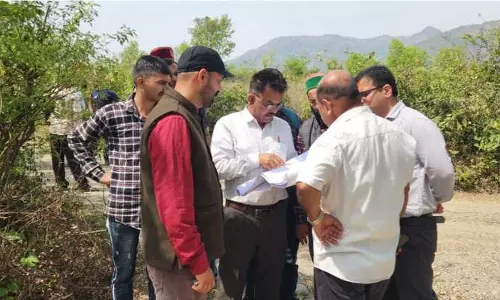 Nahan: डांडा-अंबोया जमीन विवाद ने जन्मा गुस्सा Nahan: डांडा-अंबोया जमीन विवाद ने जन्मा गुस्सा