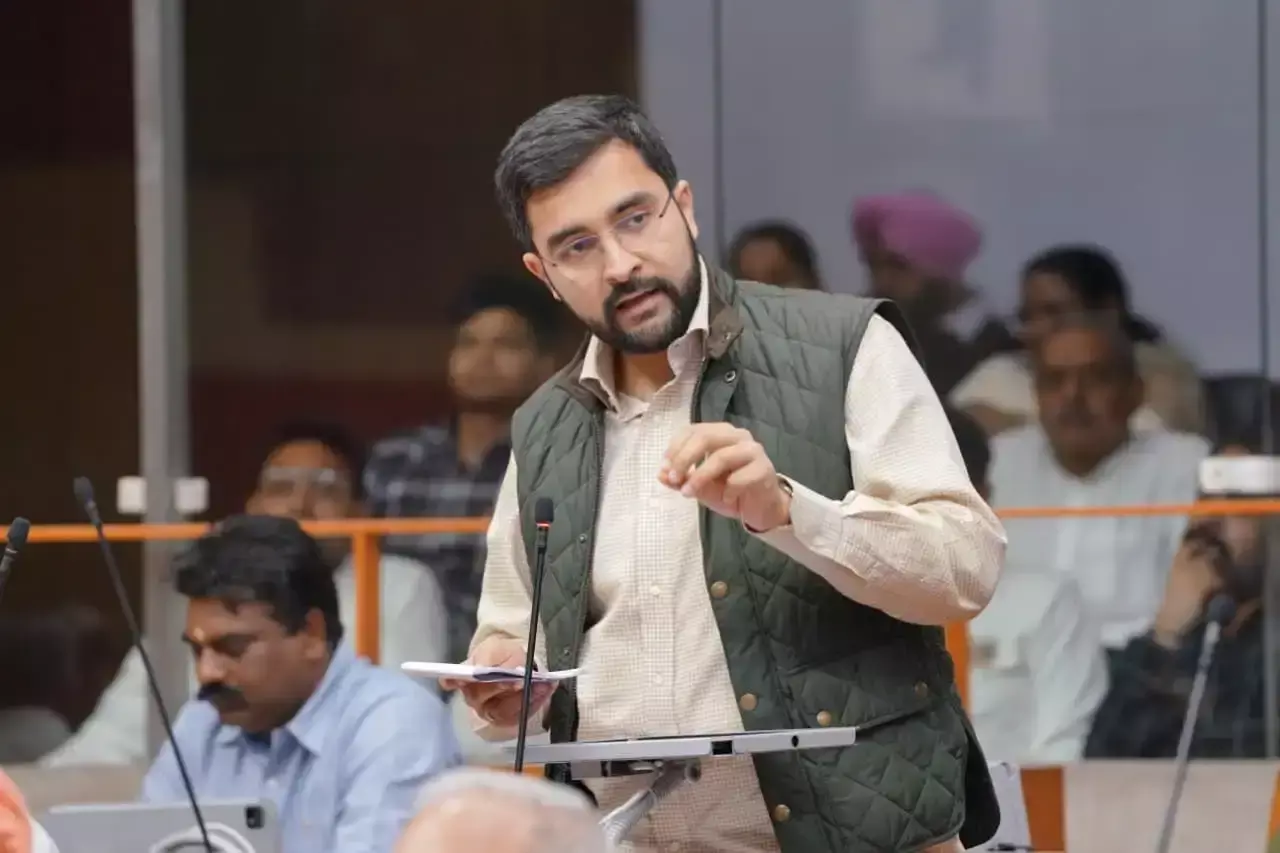 Kaithal: कैथल कॉलोनियों का विषय विधानसभा में उठा Kaithal: कैथल कॉलोनियों का विषय विधानसभा में उठा