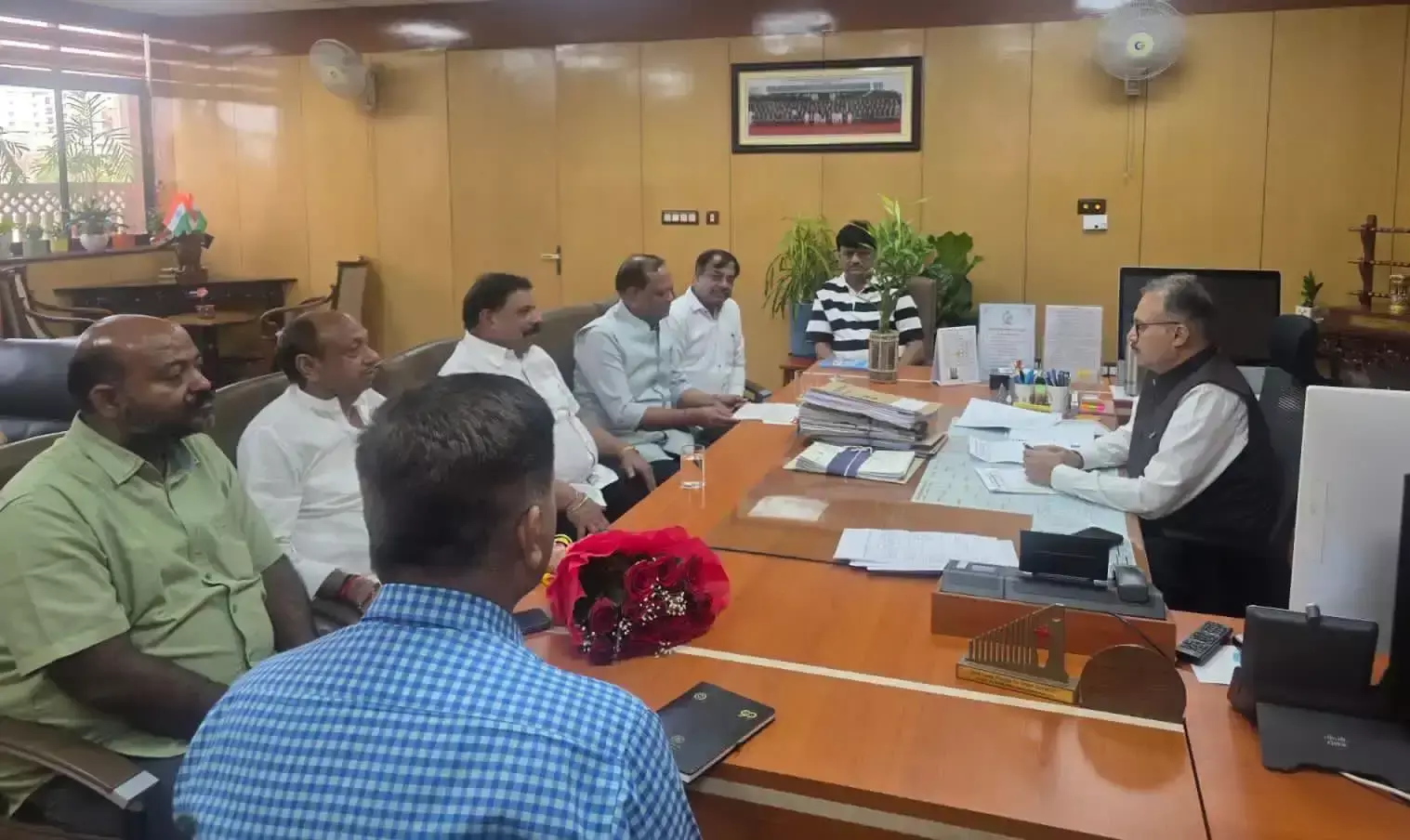 Jaipur: जयपुर व्यापारियों ने डीजीपी से चर्चा की Jaipur: जयपुर व्यापारियों ने डीजीपी से चर्चा की