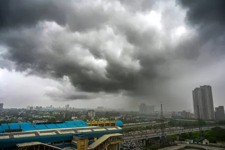 NCR में 19 मार्च को फिर बदलेगा मौसम का मिजाज, हल्की बारिश और तेज हवाओं से एक्यूआई में सुधार NCR में 19 मार्च को फिर बदलेगा मौसम का मिजाज, हल्की बारिश और तेज हवाओं से एक्यूआई में सुधार
