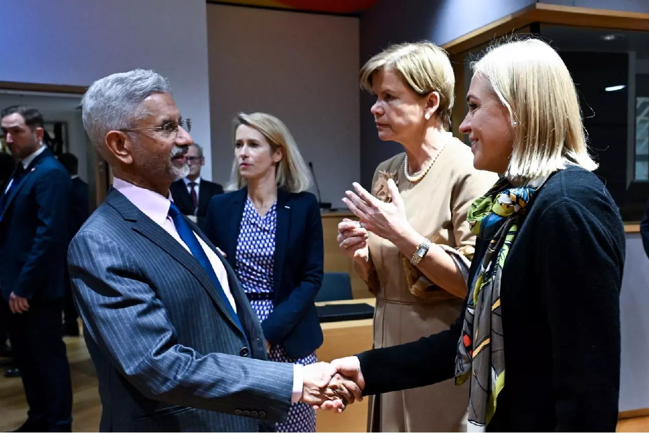 EAM जयशंकर और EU नेताओं ने FTA के तहत विशाल आर्थिक संभावनाओं पर चर्चा की EAM जयशंकर और EU नेताओं ने FTA के तहत विशाल आर्थिक संभावनाओं पर चर्चा की
