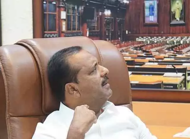 कांग्रेस सरकार ने ऐसी स्थिति पैदा कर दी कि स्पीकर सदन से बाहर चले गए: BJP ने तंज कसते हुए कहा कांग्रेस सरकार ने ऐसी स्थिति पैदा कर दी कि स्पीकर सदन से बाहर चले गए: BJP ने तंज कसते हुए कहा