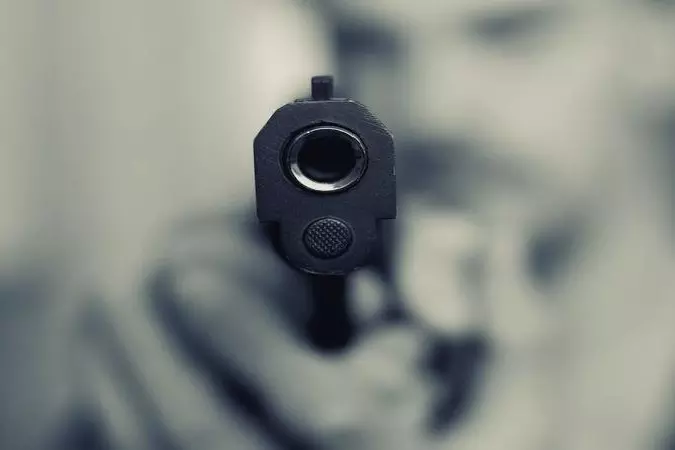 Bihar के पूर्वी चंपारण में मुठभेड़ में दो अपराधी मारे गए, एक पुलिसकर्मी की मौत Bihar के पूर्वी चंपारण में मुठभेड़ में दो अपराधी मारे गए, एक पुलिसकर्मी की मौत