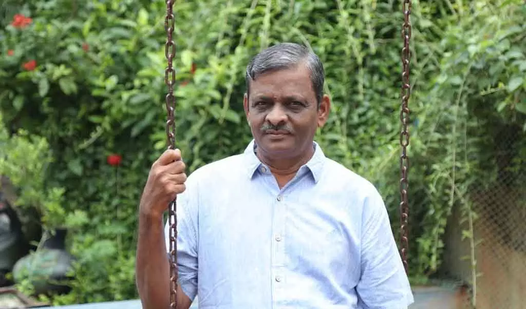 तमिलसेल्वन ने साहित्य अकादमी पुरस्कार 2025 जीता। तमिलसेल्वन ने साहित्य अकादमी पुरस्कार 2025 जीता।