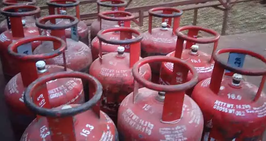Bengaluru : 254 LPG सिलेंडर ज़ब्त Bengaluru : 254 LPG सिलेंडर ज़ब्त