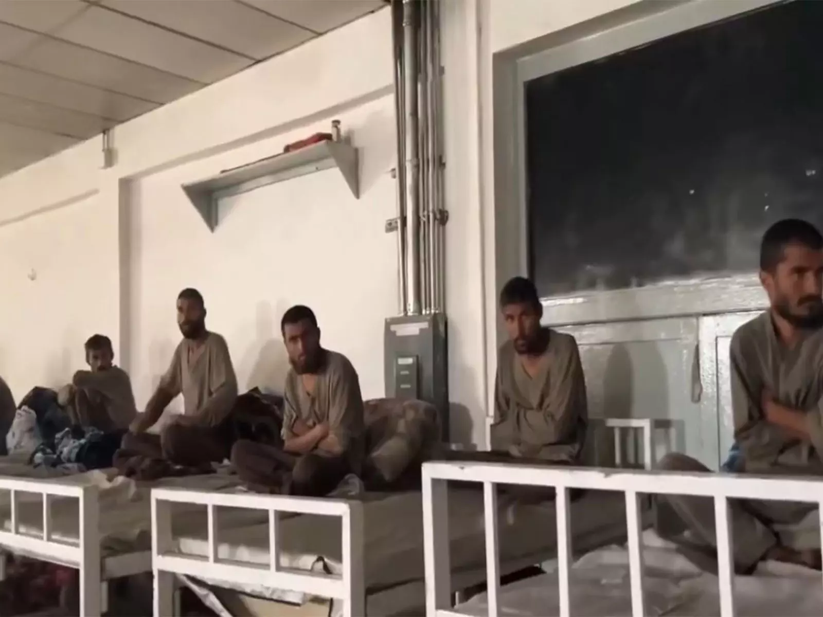 तालिबान सरकार का दावा—काबुल के पुनर्वास केंद्र पर Pakistani हवाई हमले में 400 से अधिक लोग मारे गए तालिबान सरकार का दावा—काबुल के पुनर्वास केंद्र पर Pakistani हवाई हमले में 400 से अधिक लोग मारे गए