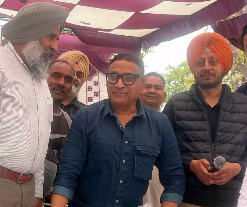 शैक्षिक बुनियादी ढांचे में सुधार को सर्वोच्च प्राथमिकता बनाएं: Congress MLA शैक्षिक बुनियादी ढांचे में सुधार को सर्वोच्च प्राथमिकता बनाएं: Congress MLA