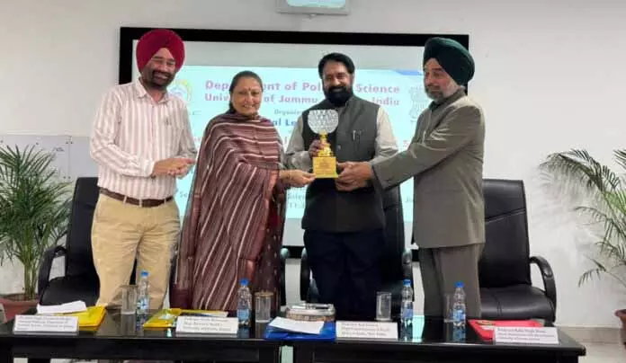JAMMU: भारत में दक्षिण अफ्रीका के उच्चायुक्त ने JU में विशेष व्याख्यान दिया JAMMU: भारत में दक्षिण अफ्रीका के उच्चायुक्त ने JU में विशेष व्याख्यान दिया