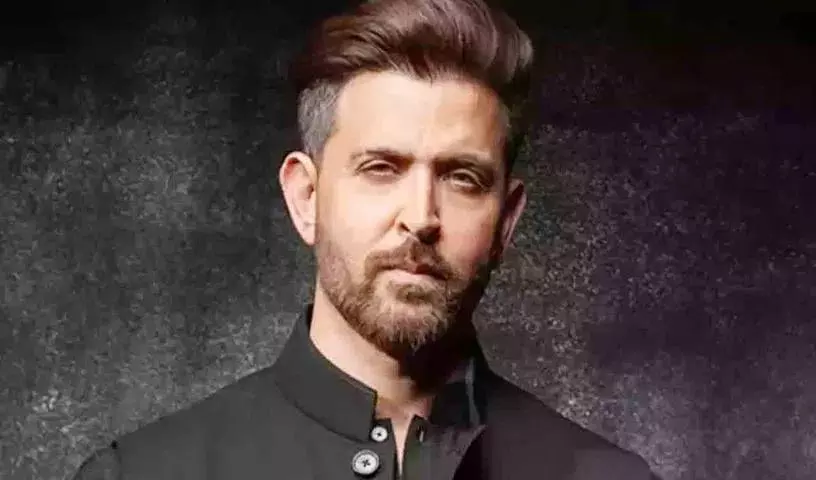 Hrithik Roshan ने भाई ईशान के साथ मिलकर आने वाली कॉमेडी फिल्म मेस बनाई Hrithik Roshan ने भाई ईशान के साथ मिलकर आने वाली कॉमेडी फिल्म मेस बनाई